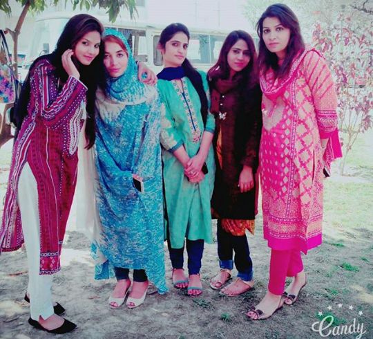 Pics pakistani many one girl 