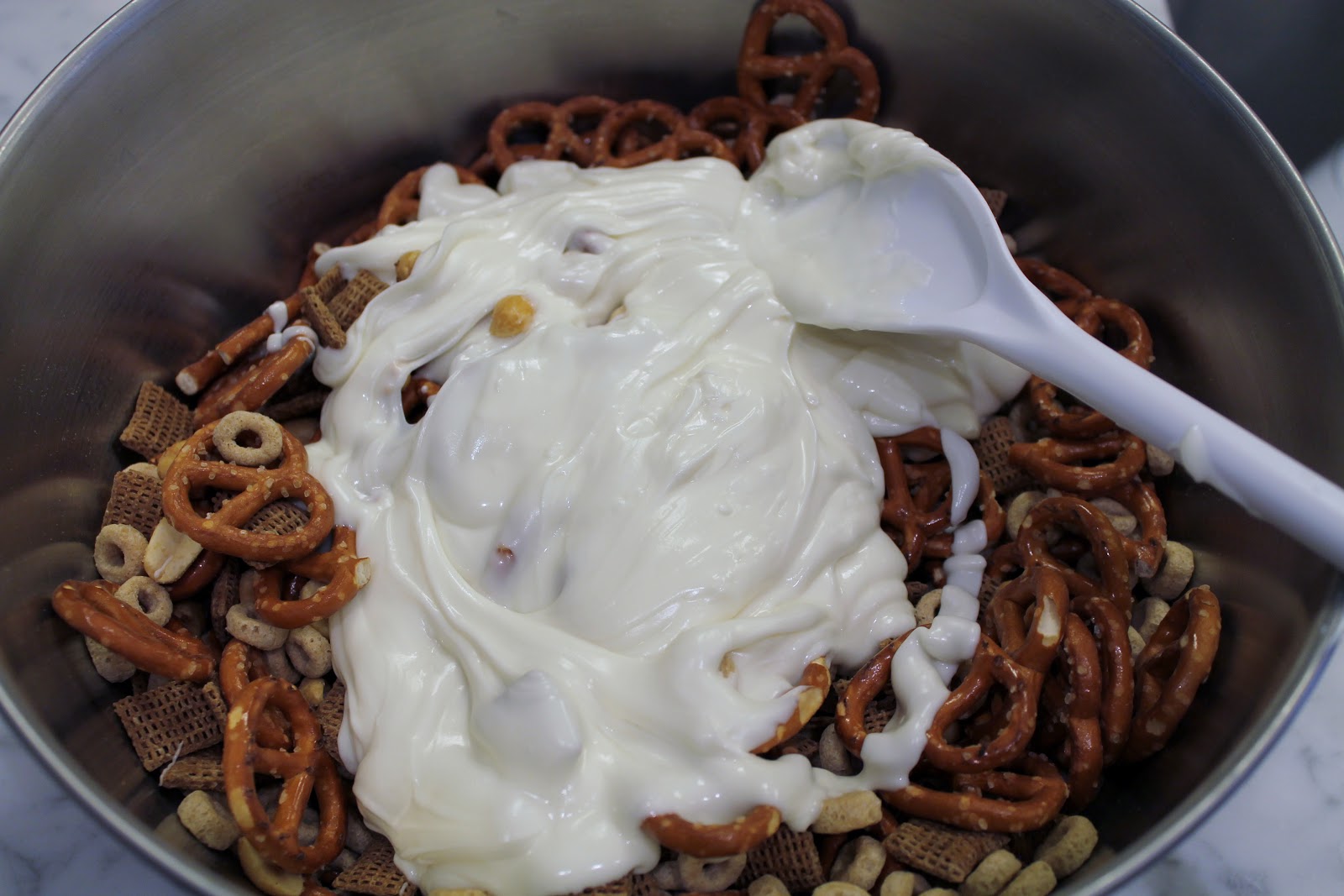 Key Ingredients: Christmas Party Mix