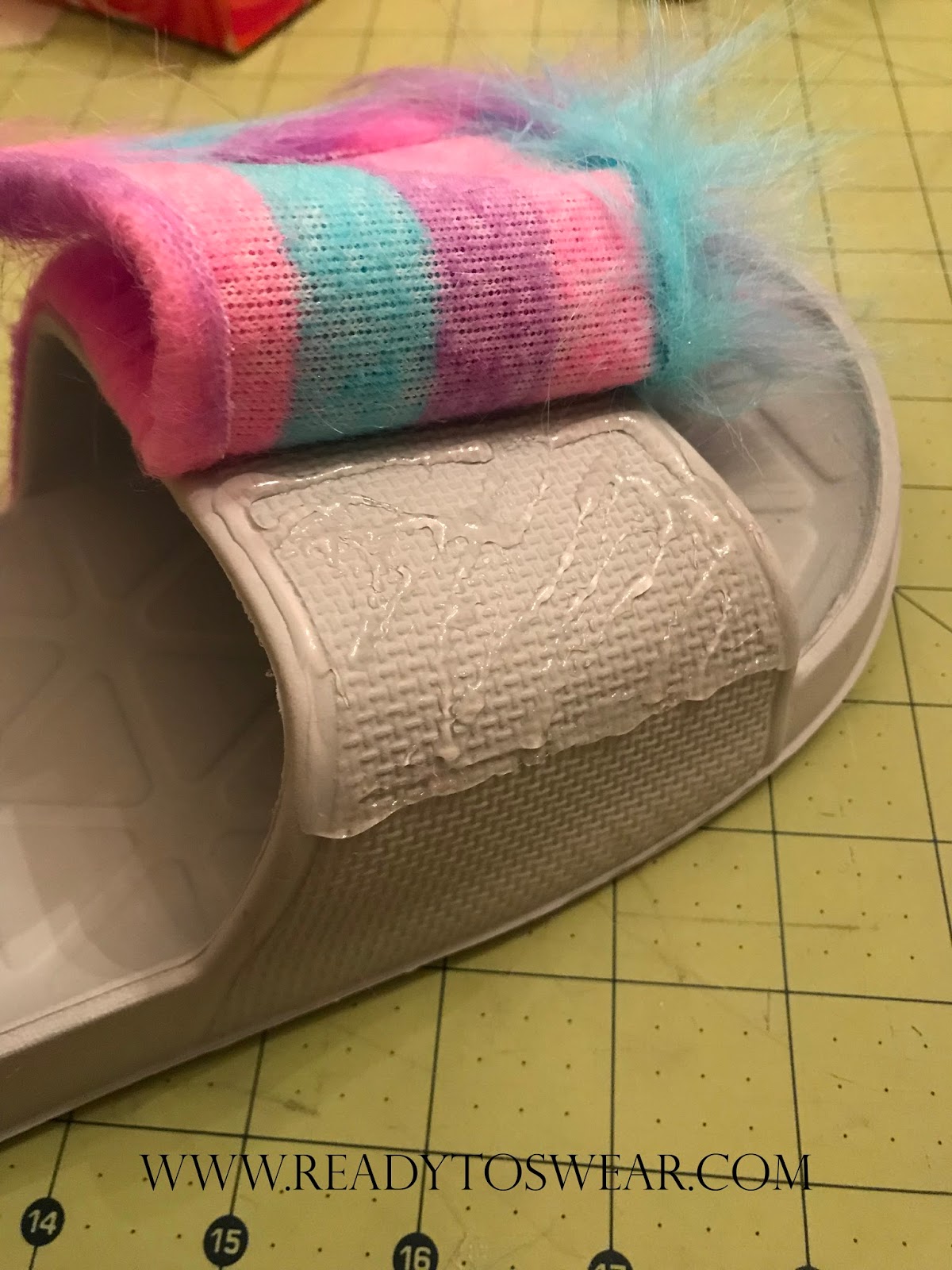 How to Make Faux Fur Slides ReadytoSwear