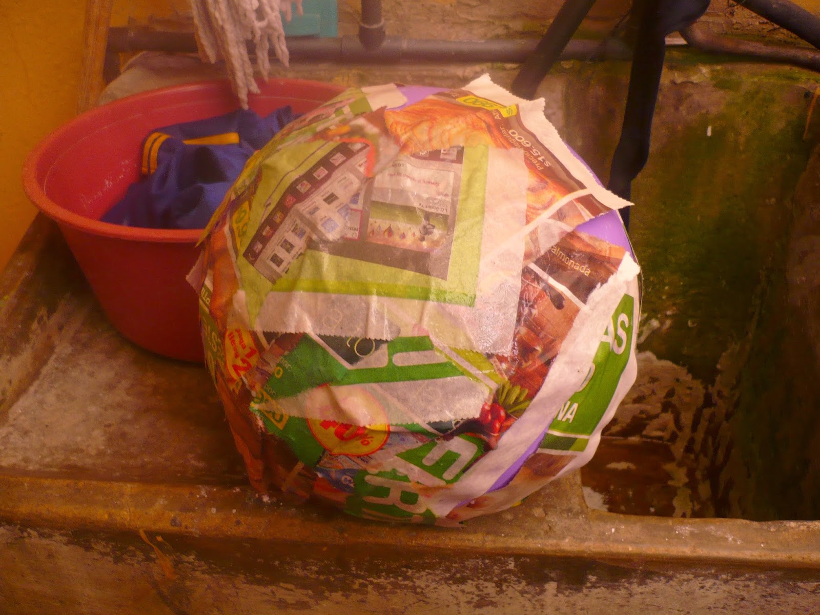 Como Hacer Un Casco De Astronauta Con Un Globo