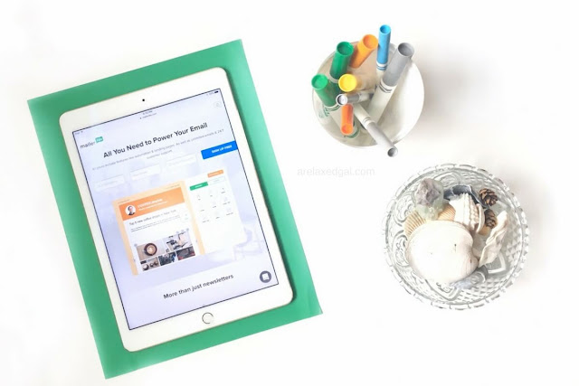 Blog tip: Comparison of ConvertKit, MailChimp & MailerLite | arelaxedgal.com Choosing an email serivce for your blog or business subscriber list | arelaxedgal.com