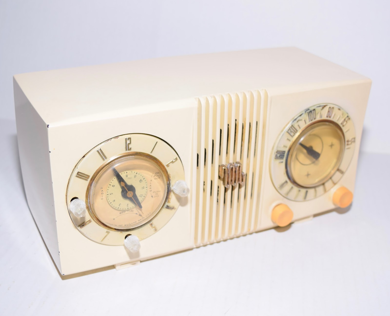*American*Radio*Design* Century, Retro Styled Vintage Tube