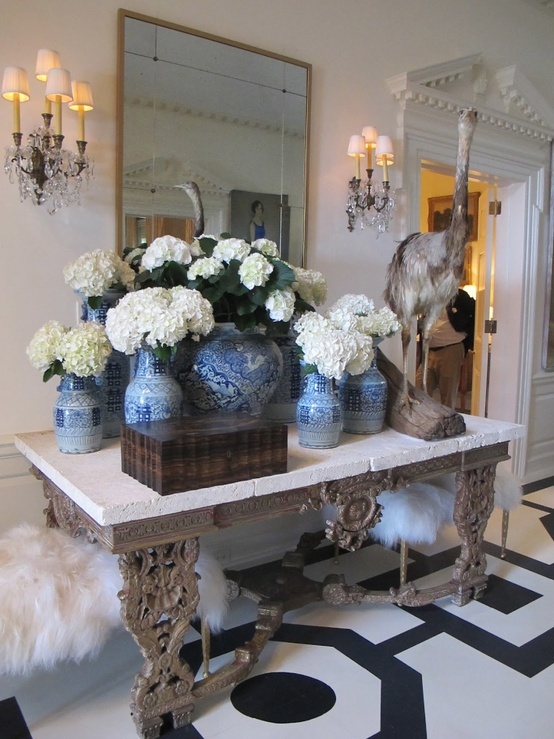 Clic Blue And White Porcelain Decor Obsession Diy Design Interiors I M Obsessed With The Clic Blue And White Porcelain Decor Here Are A Few Inspirational Pics