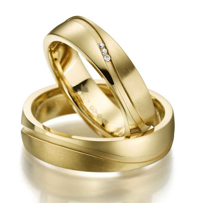Anillos de boda de orAnillos de boda de oroo