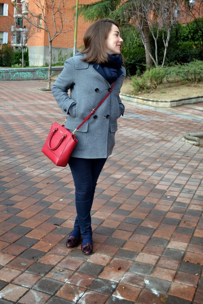 En tacones por el cielo TRENCA GRIS