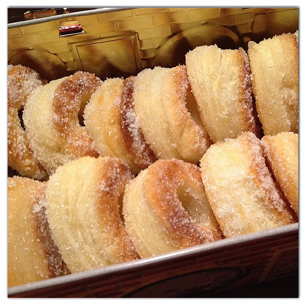 Resultado de imagen de rosquillas de hojaldre