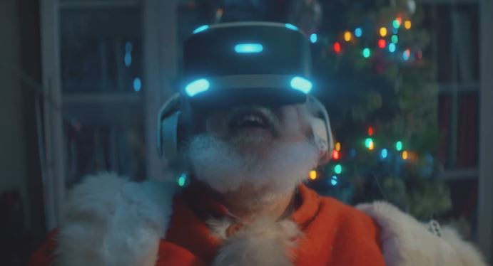 Pubblicità PlayStation augura Buon Natale con Foto - Testimonial Spot PlayStation 2017