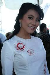 Kumpulan Lirik Lagu Dangdut Indonesia Rt 05 Rw 03 Cici Paramida