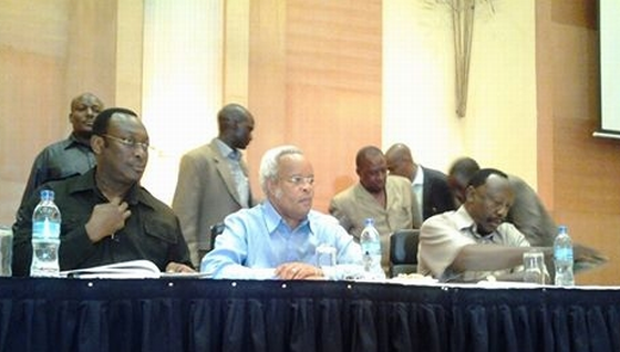 Edward Lowassa Azidi Kukipasua Chama cha CCM