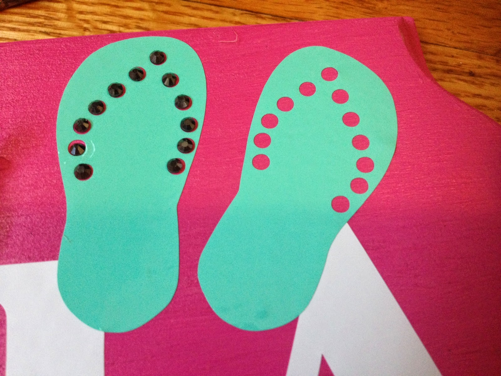 9 NonApparel Things to Put Silhouette Rhinestones On Silhouette School