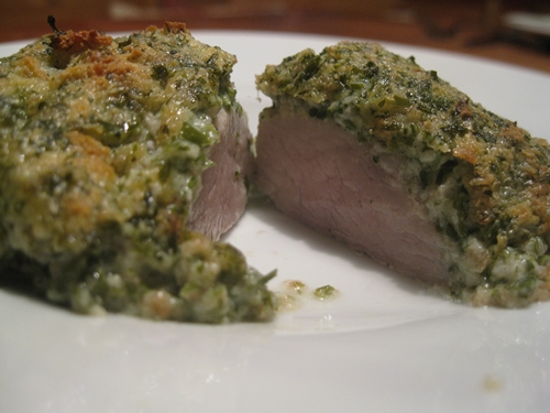 WaWü Kulinarische Quälereien: Schweinefilet mit Kräuterkruste