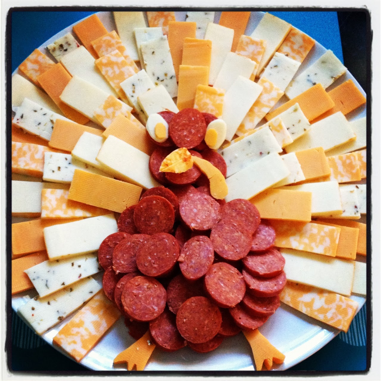 15 Best Images How To Decorate Cheese Platter / Cheese Platter - made with candied pecans, brie, bel paese ...