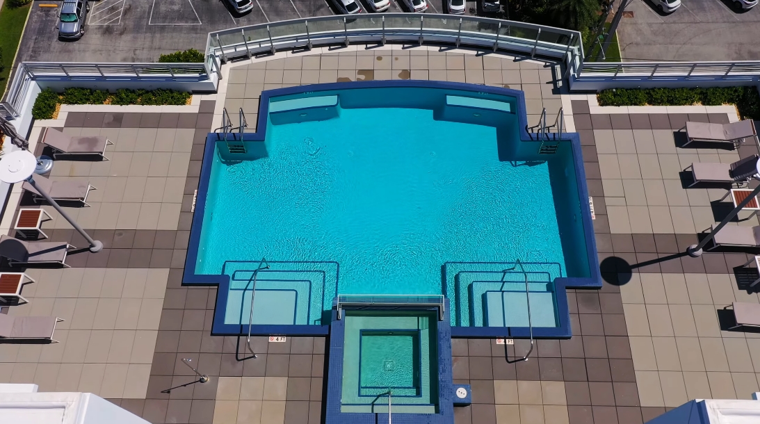 33 Interior Design Photos vs. Tour 327 E Royal Palm Rd #403, Boca Raton, FL