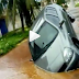 "A Cidade de Açúcar ": carro cai em pista que cedeu após rompimento de tubulação da Caem na Rua Monte Sinai em Cidade Jardim.