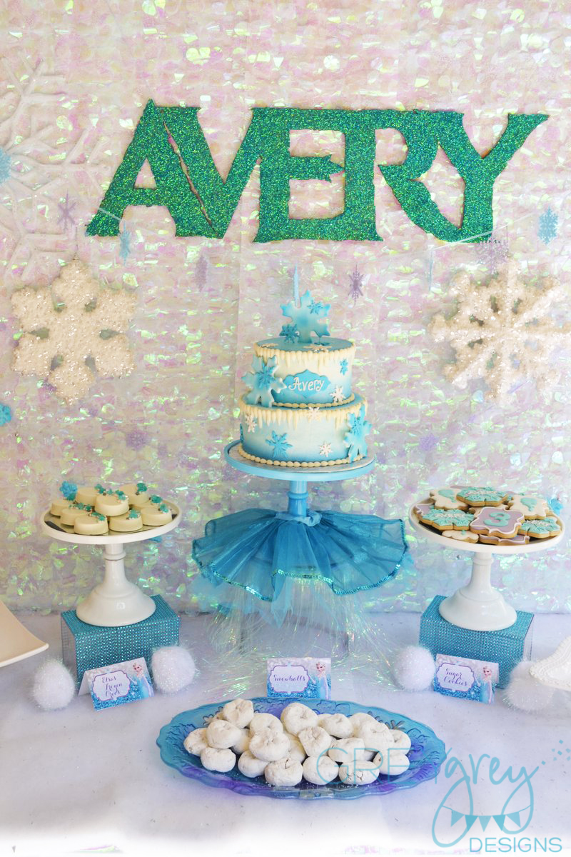 GreyGrey Designs: {My Parties} Avery's Elsa Frozen Party