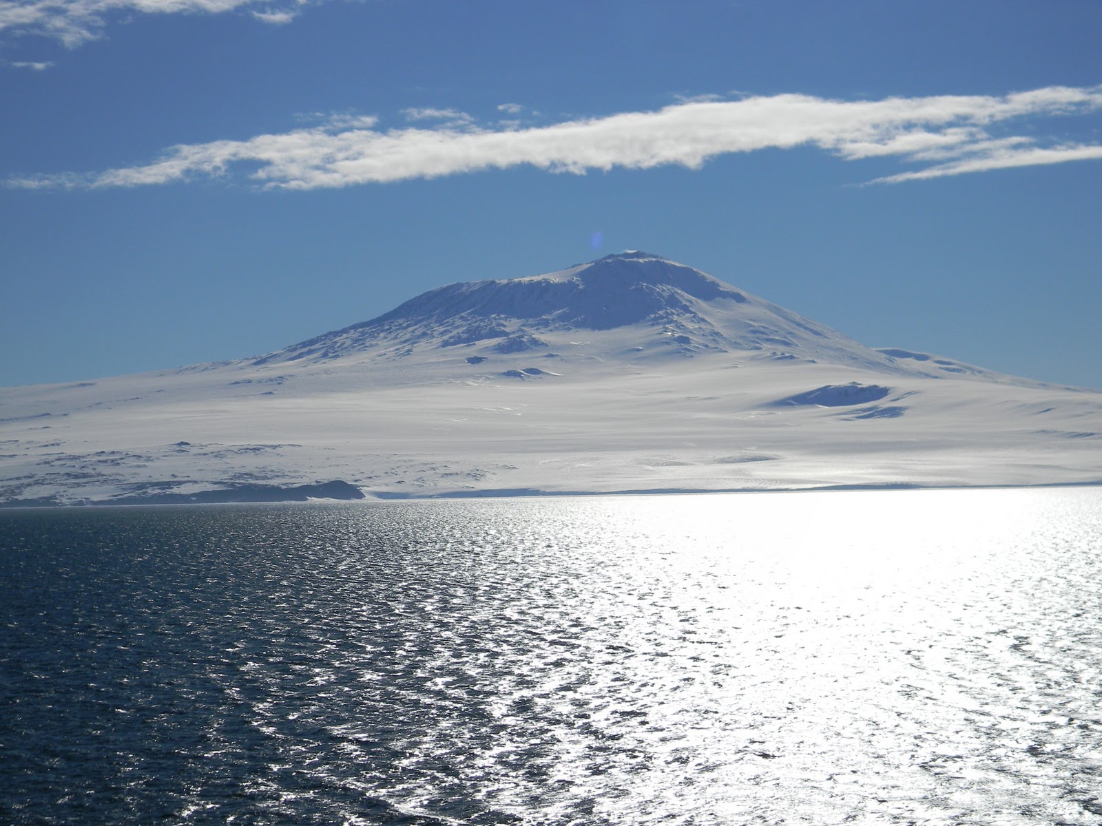 Вулкан эребус в антарктиде координаты
