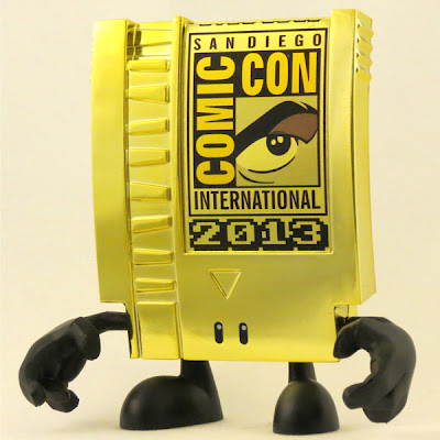 San Diego Comic-Con 2013 Exclusive Gold Mini 10-Doh! Vinyl Figure by Squid Kids Ink