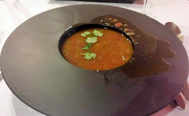 Indyjska zupa z soczewicy Piano Bar Restaurant & Cafe