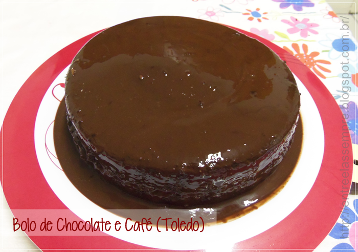 Bolo de Chocolate e Café