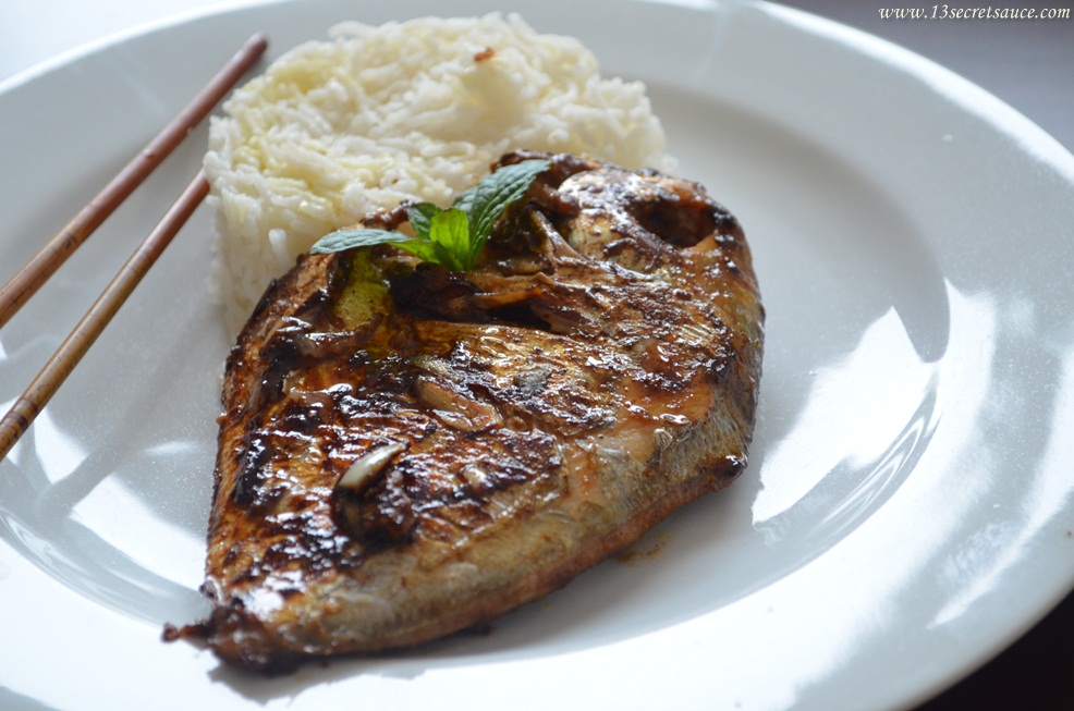 13 Secret Sauce: Thai Style- Grilled Pomfret in Hot & Sour Chilli Sauce