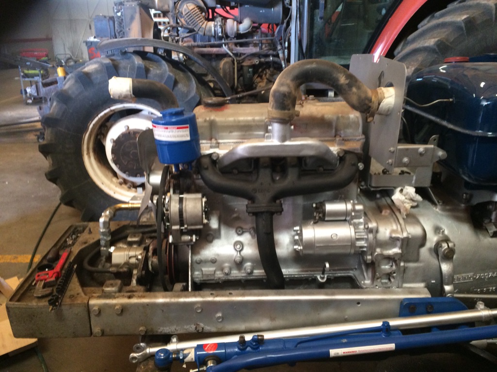 Más que Máquinas Agrícolas RESTAURACIÓN DEL TRACTOR EBRO 155E