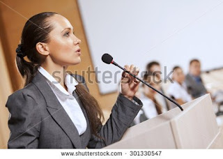 JejakPedia.com : 9 Kesalahan Public Speaking (Pidato) yang Harus Dihindari Kesalahan dalam Public Speaking yang Harus Dihindari JejakPedia.com : 9 Kesalahan Public Speaking (Pidato) yang Harus Dihindari