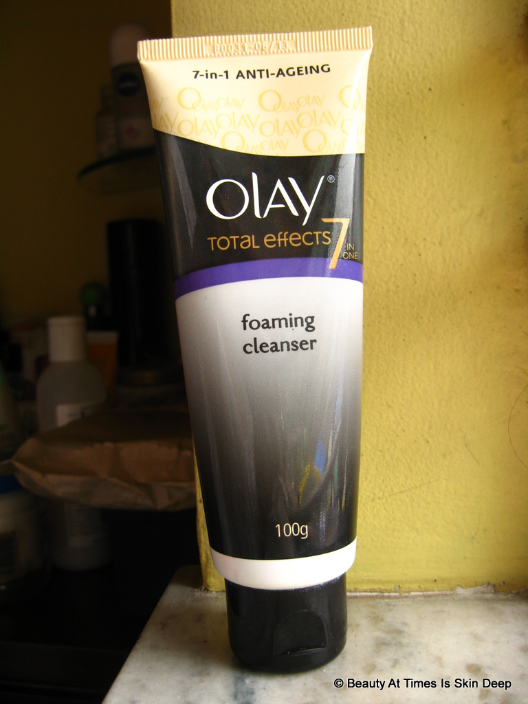 Olay Total Effects 7 in 1 Anti ageing Foaming Cleanser