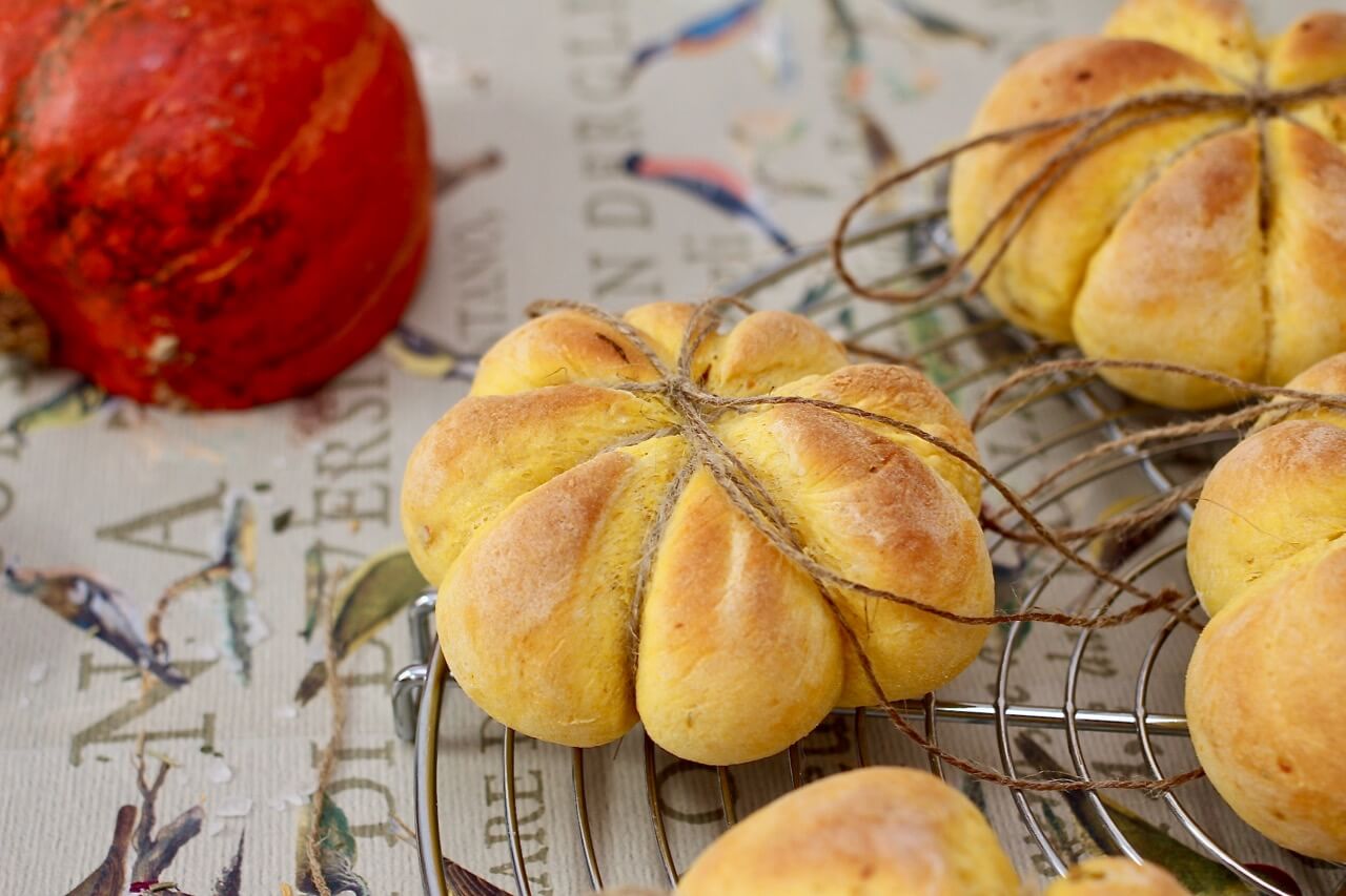 HOME OF HAPPY: KÜRBIS-KARTOFFEL-BRÖTCHEN