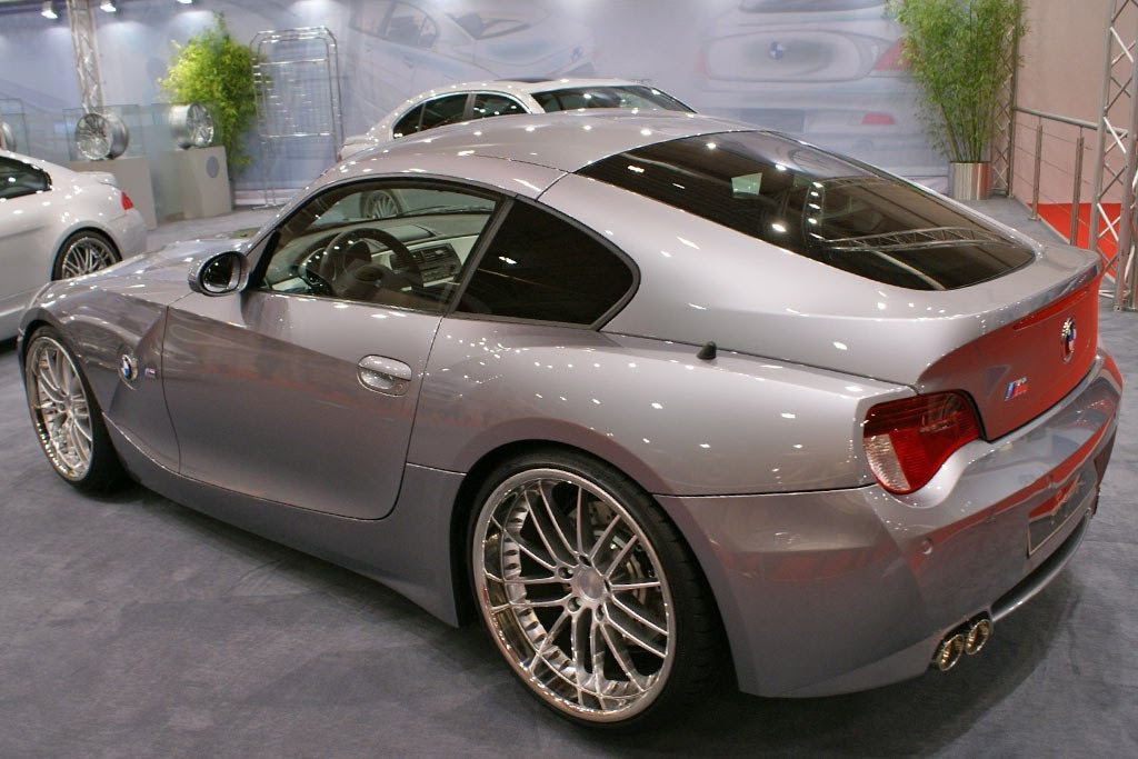 Машина BMW BMW z4 Tuning