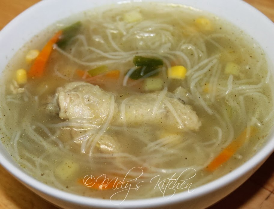 Mely's kitchen Chicken Sotanghon Soup