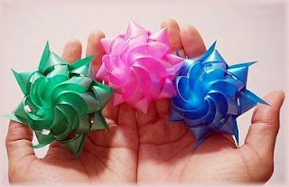 ประชาสัมพันธ์งานทําที่บ้าน งานฝีมือรายได้เสริม ม้วนดอกไม้ ราคาร้อยละ 25-30 บาท ประชาสัมพันธ์งานทําที่บ้าน งานฝีมือรายได้เสริม ม้วนดอกไม้ ราคาร้อยละ 25-30 บาท เป็นงานพิเศษทําที่บ้าน