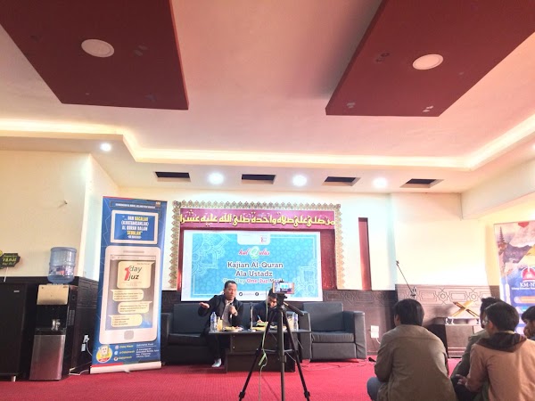 Kembali Dihelat, KalQulus 3: Bangkit dan Songsonglah Surga Kembali Dihelat, KalQulus 3: Bangkit dan Songsonglah Surga
