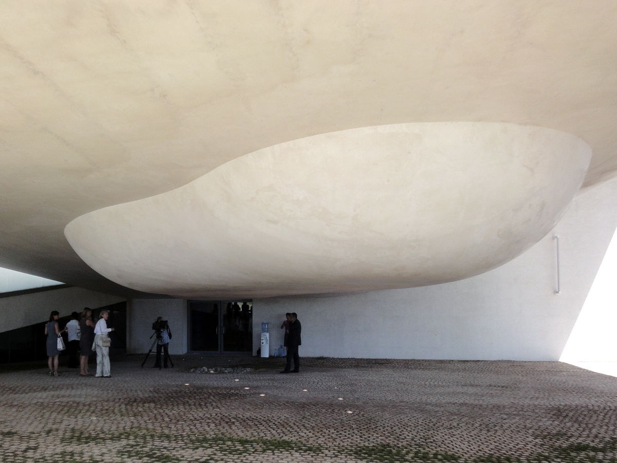 Human's Scribbles Shell, space, and content