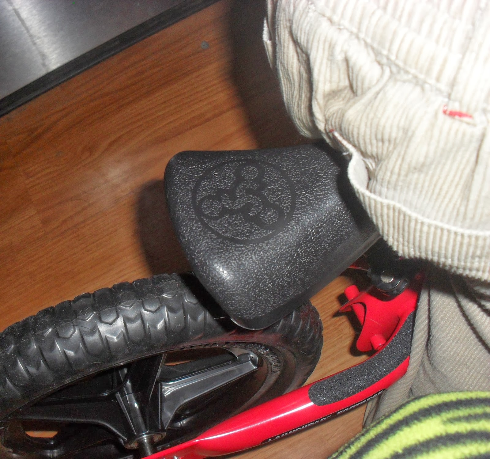 strider bike seatpost