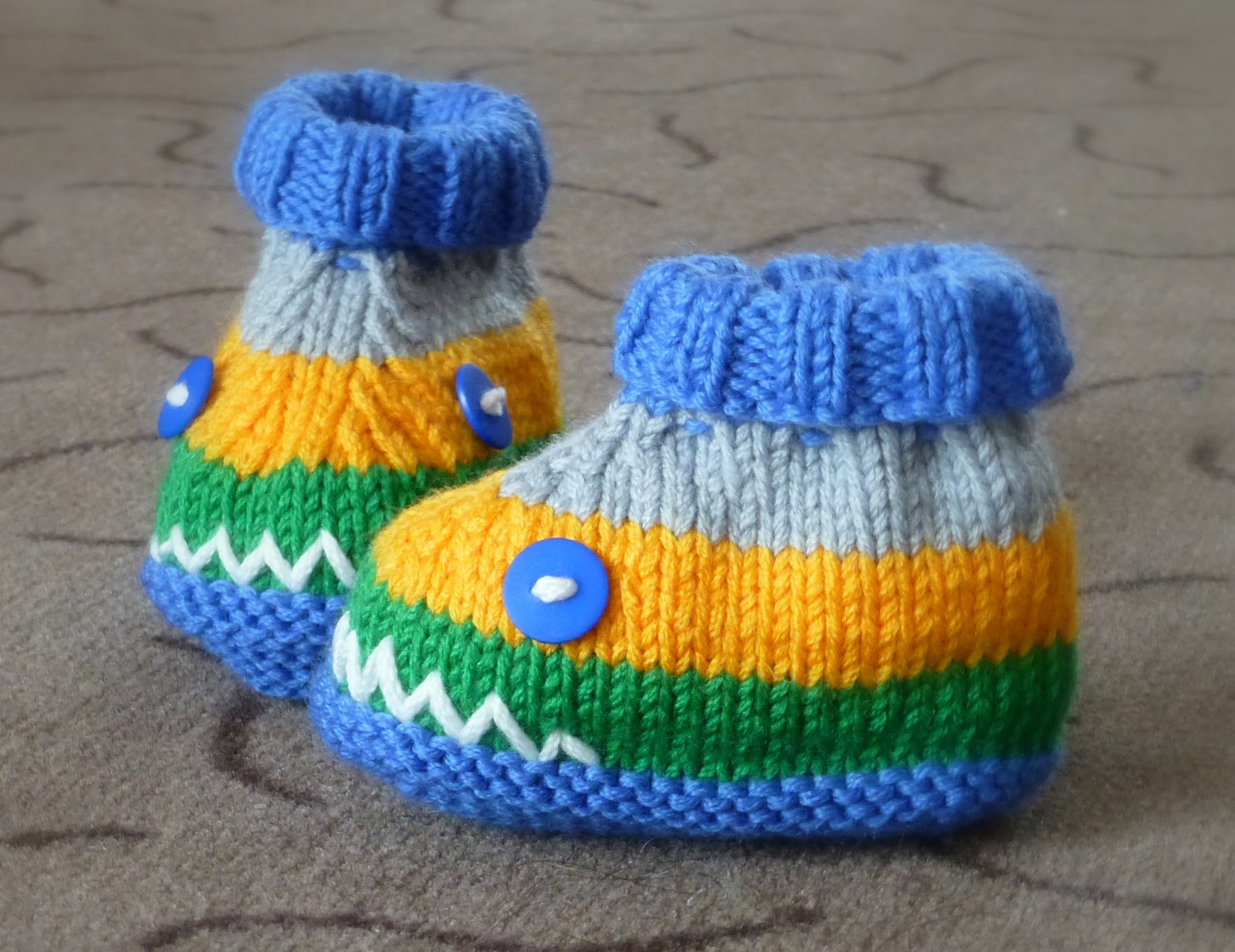 Babyschuhe Stricken Mit Der Sohle Beginnen Streß-Stricken: Strickanleitung Babyschuhe "Zehen-Monster"