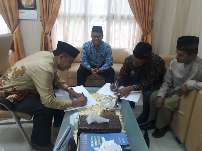 IKAT dan Fakultas Hukum UIN Ar-Raniry Jalin Kerjasama