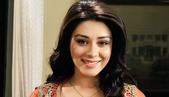 Shanaya Cute smile pictures Shanaya Cute smile pictures