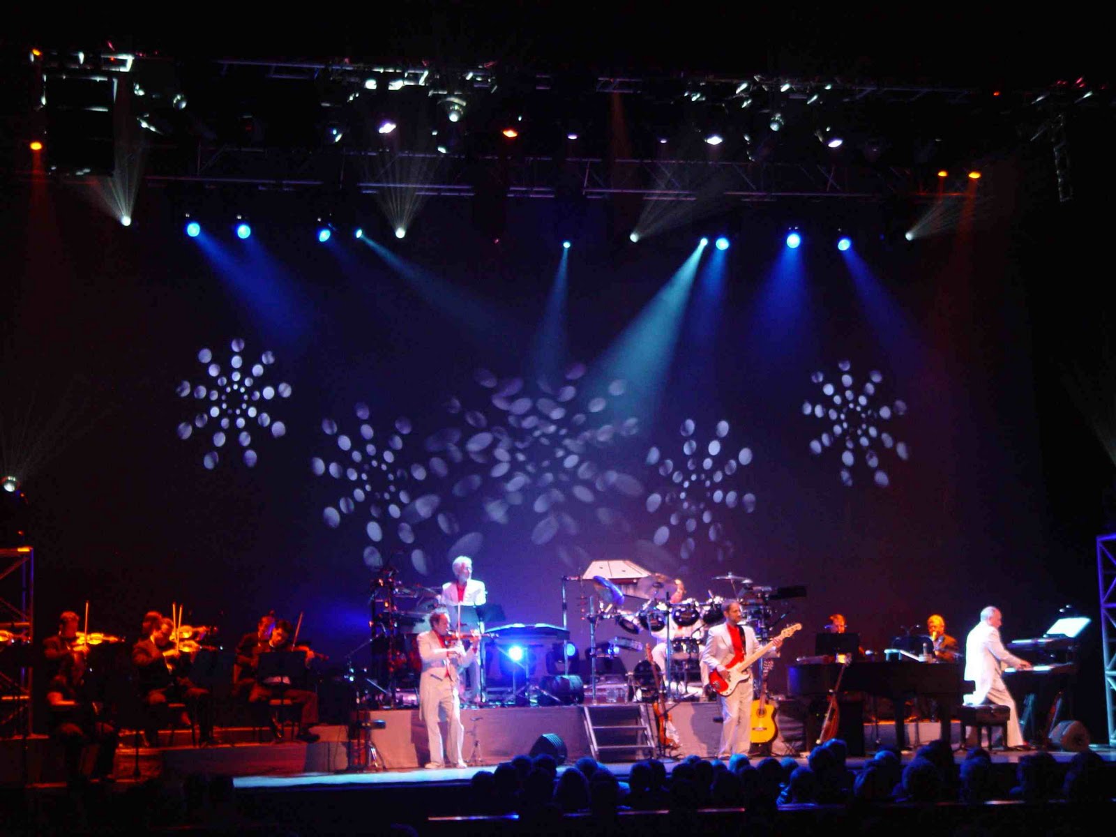 fridayfive mannheim steamroller christmas four seasons christmas album
