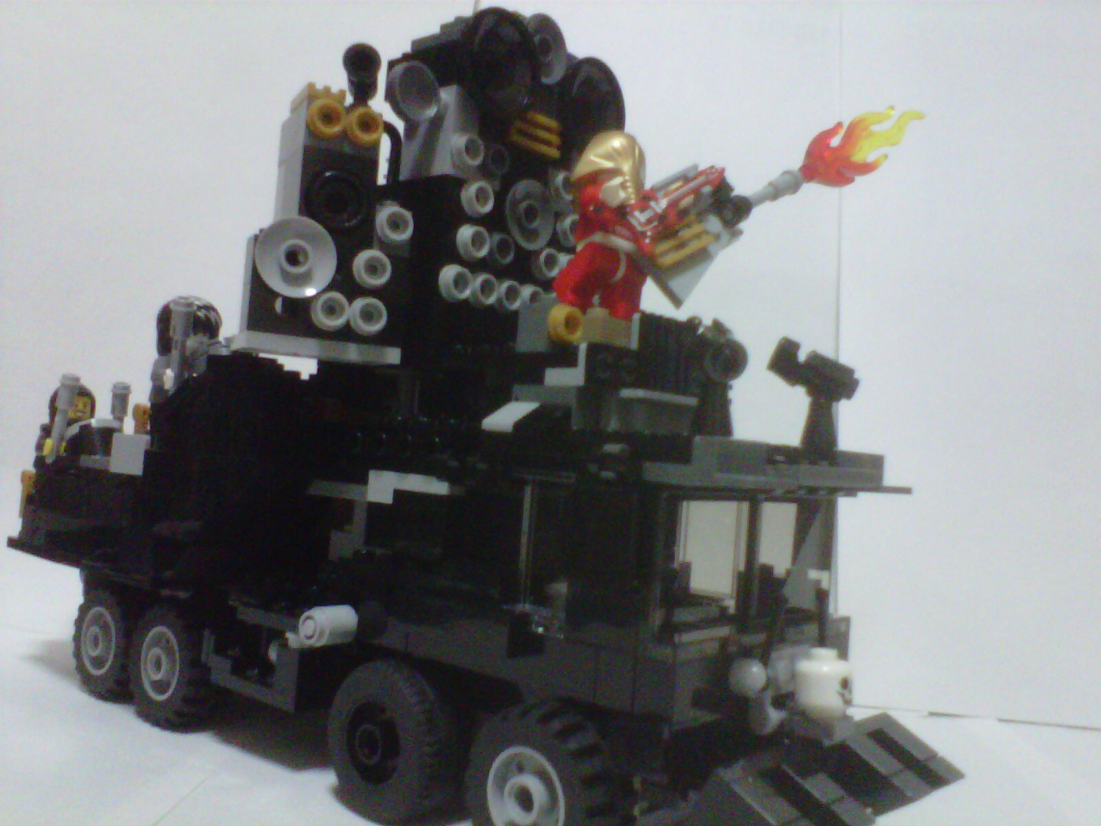 ドゥーフ ワゴン Doof Wagon レゴ マッドマックス 怒りのデス ロード Lego Mad Max Fury Road