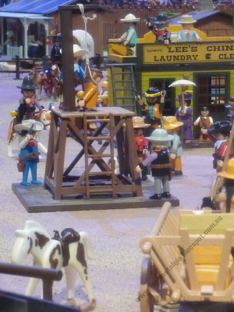 Diorama Playmobil Western El Poble dels clicks Barcelona 2015 Somosclicks diorama Playmobil Oeste Western Cowboys