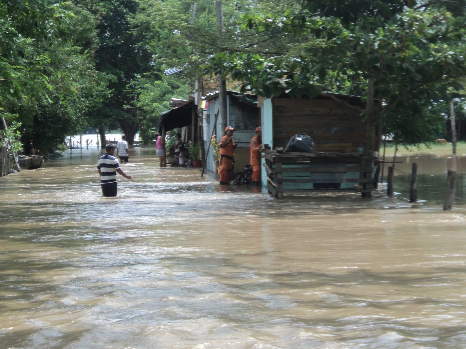 defensa-civil-colombiana-seccional-caldas-inundaci-n-en-la-dorada-caldas