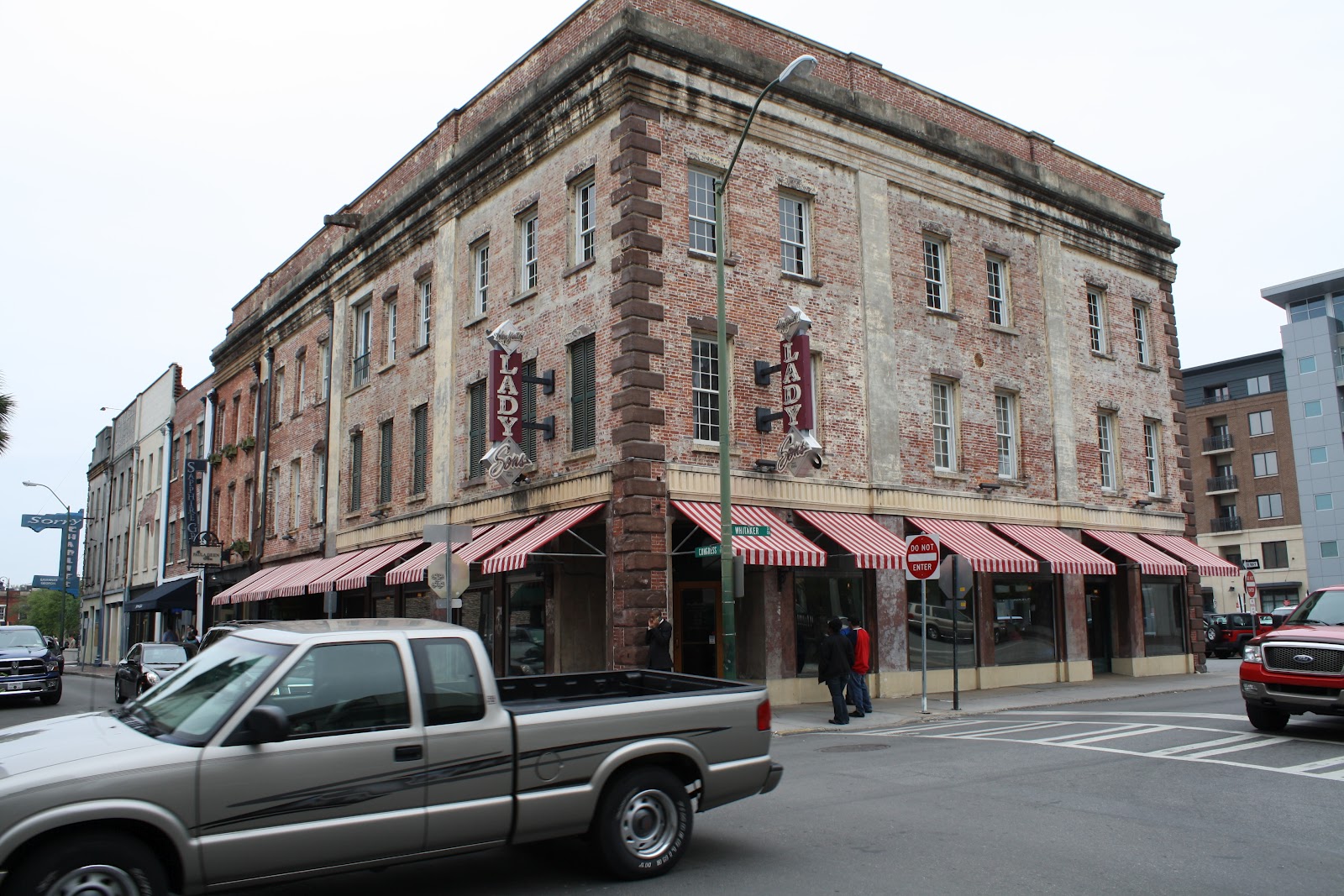Making Mama's Kitchen: Paula Deen's Taco Soup Recipe