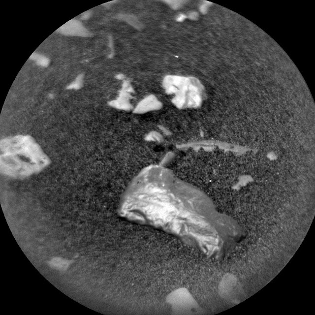 Possivel meteorito encontrado em Marte - little colonsay