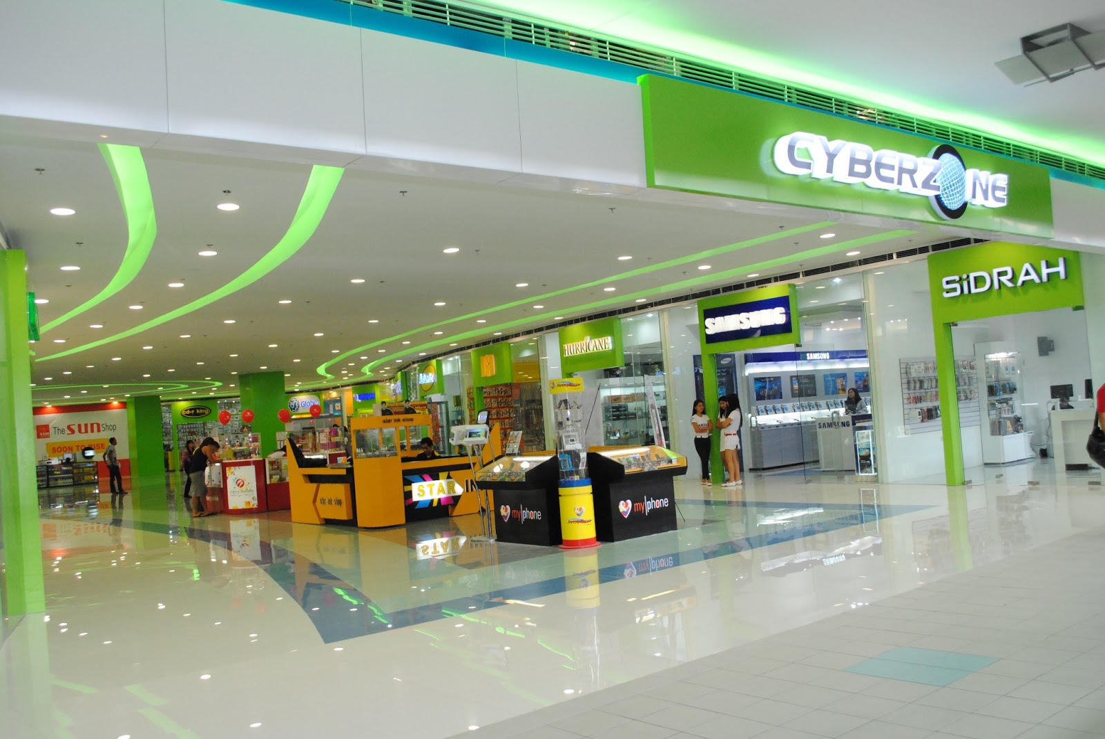 Gadget Shopping Made More Convenient at SM Cyberzone (SM City Batangas