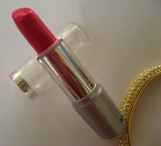 Wet N Wild Silk Finish Lipstick in Nouveau Pink: Review, Swatches and FOTD