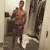Justin Bieber causa polêmica ao postar foto em que aparece só de cueca