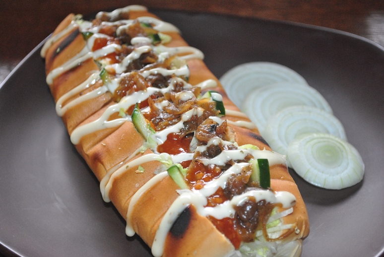 tempat makan hotdog di jakarta barapi