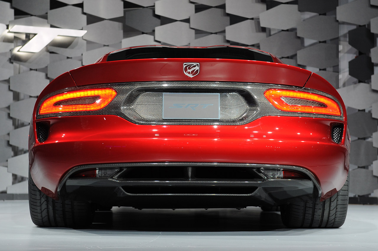 Srt Viper Gts Launch Edition 2013 Carforuz
