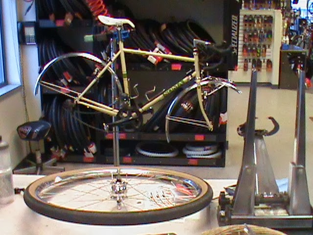 Cycle Loft's Bicycle Blog: SONdelux Dynamo Front Hub 650B Wheels for ...