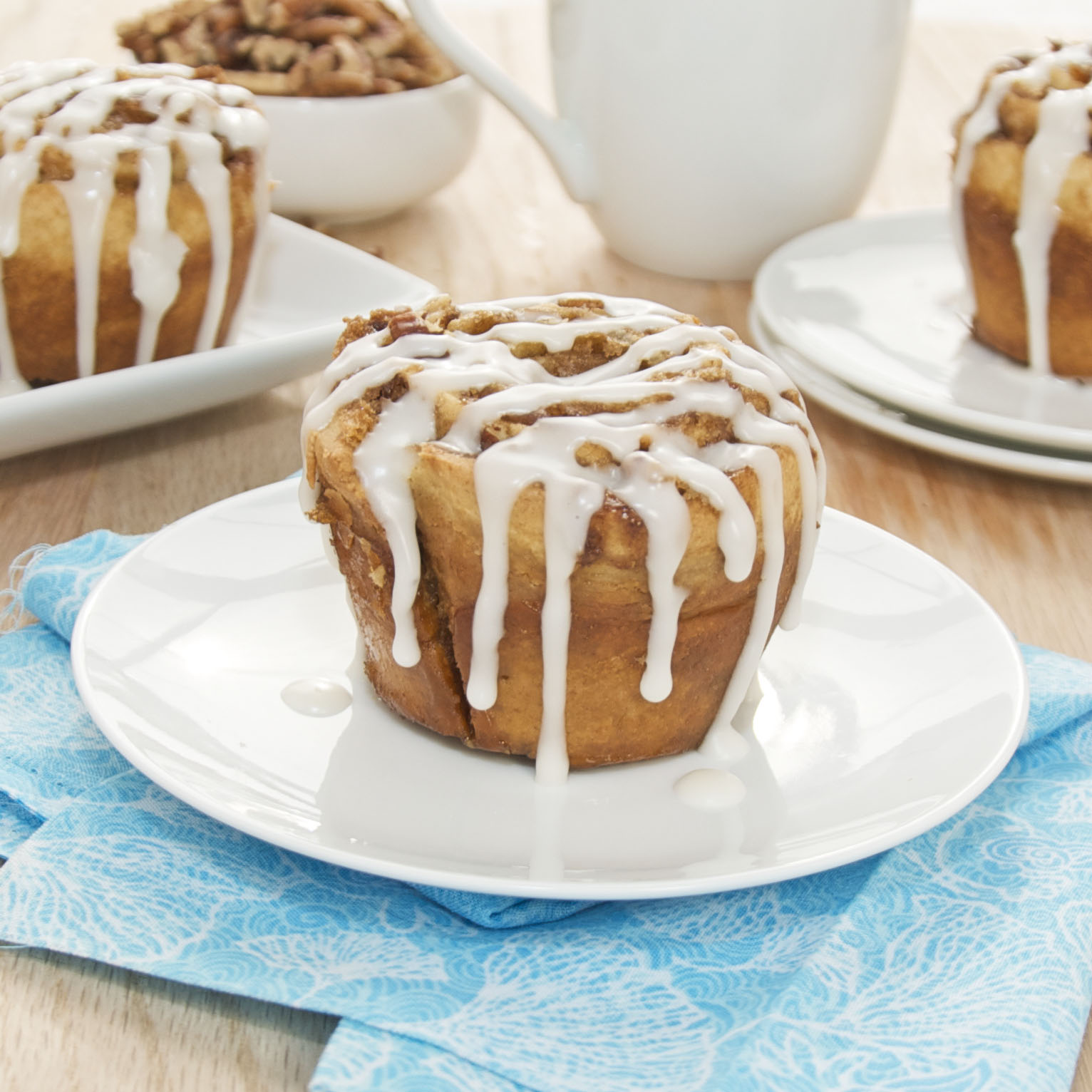 Popular Recipes and Cooking: Cinnamon Roll Muffins